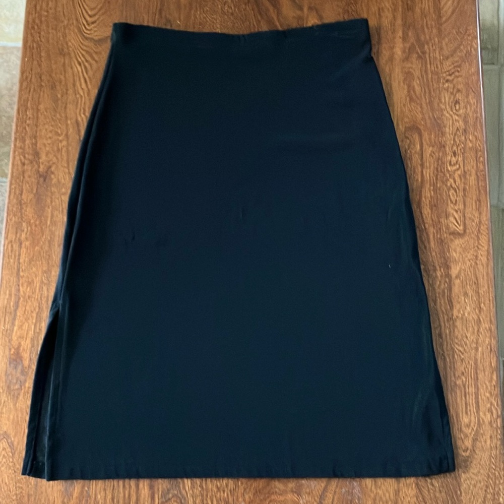Little Black Skirt! 🖤